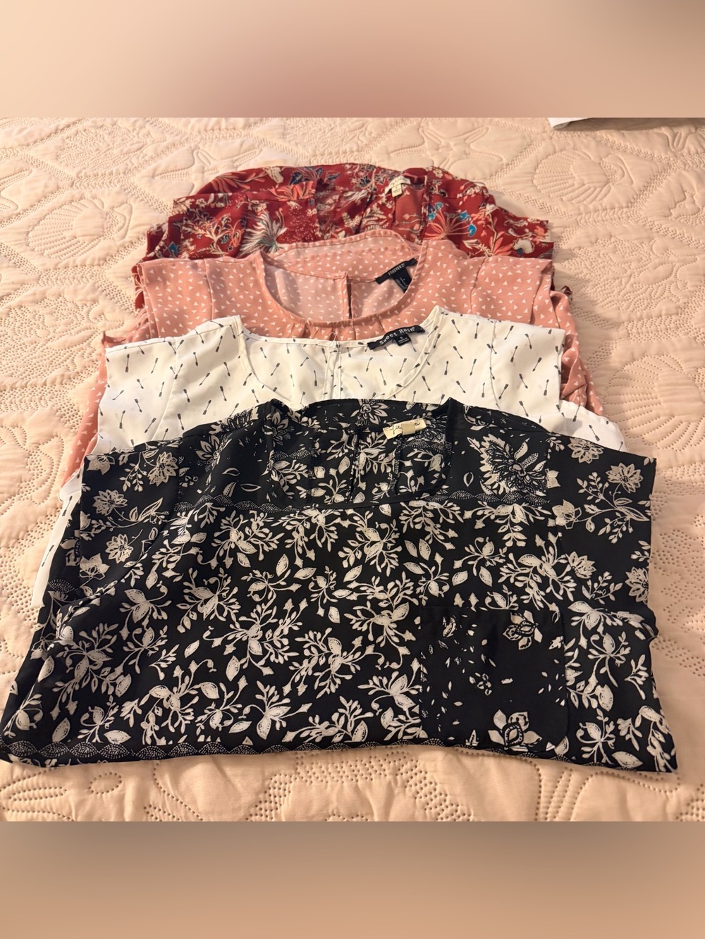 Women's Mixed Print Tops short sleeve- multi,Black, White & Dusty Pink